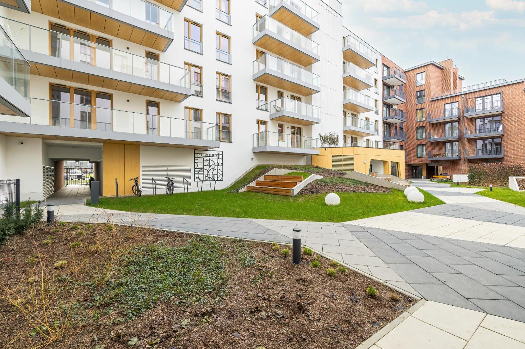 Cozy Apartment Orawska With Balcony By Noclegi Renters Красков Екстериор снимка